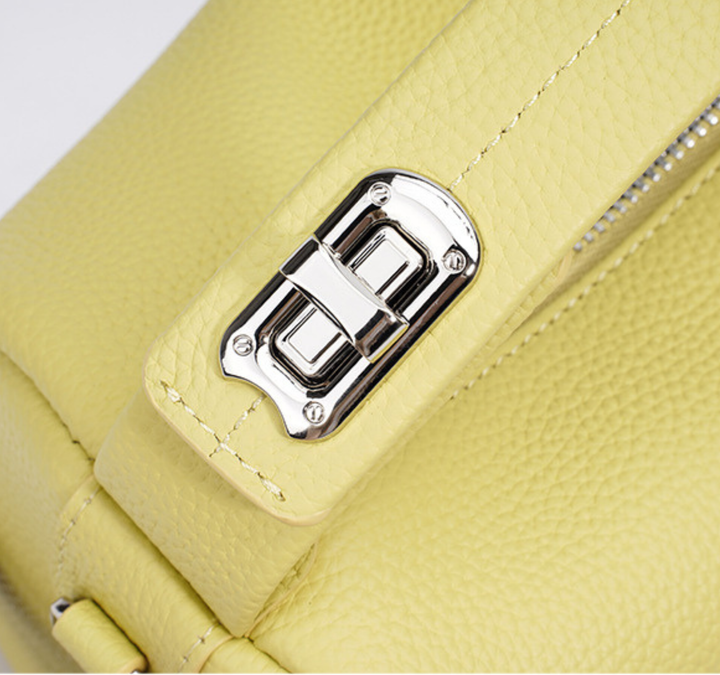 Luna Shoulder Bag