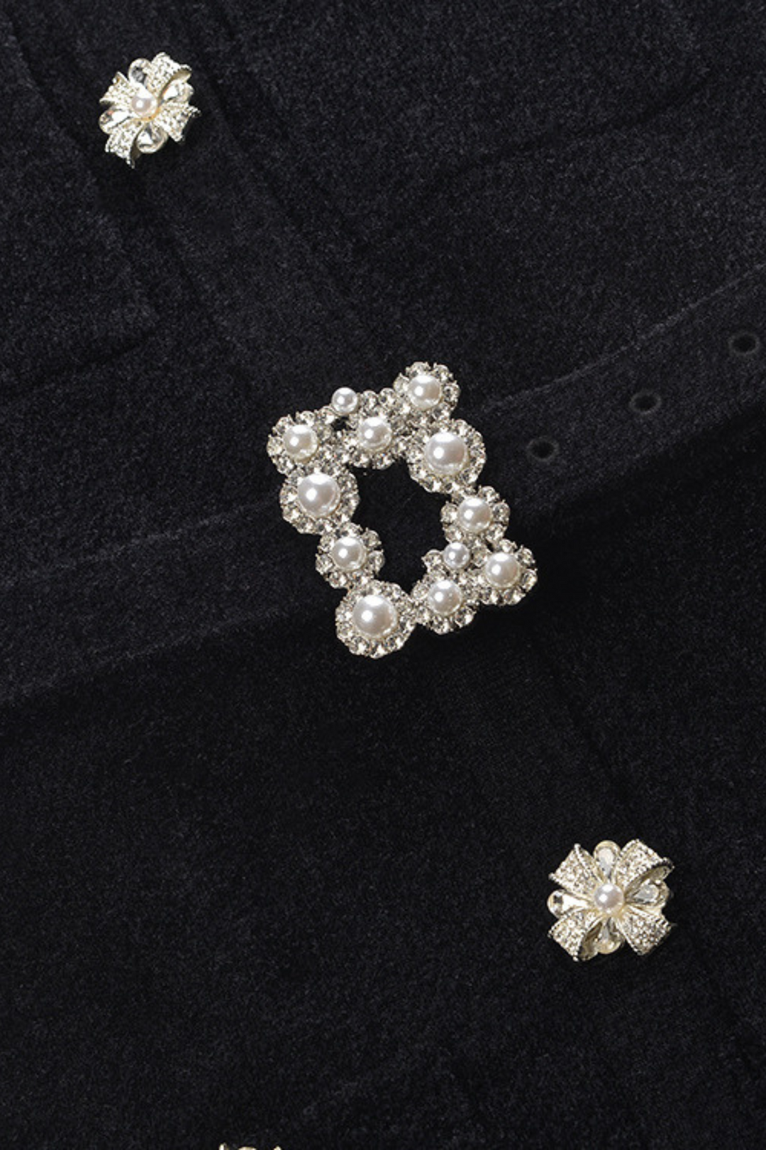 Classic Pearl ButtonViscose Knit Belted Maxi Dress