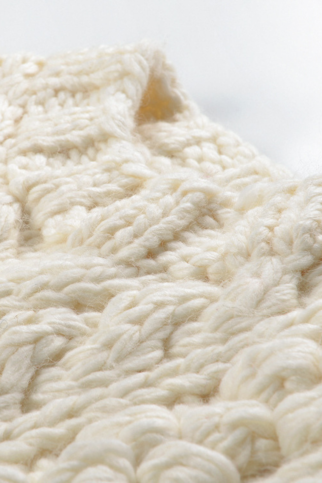 Ivory Cloud Soft Wool Round Neck Chunky Sweater Top