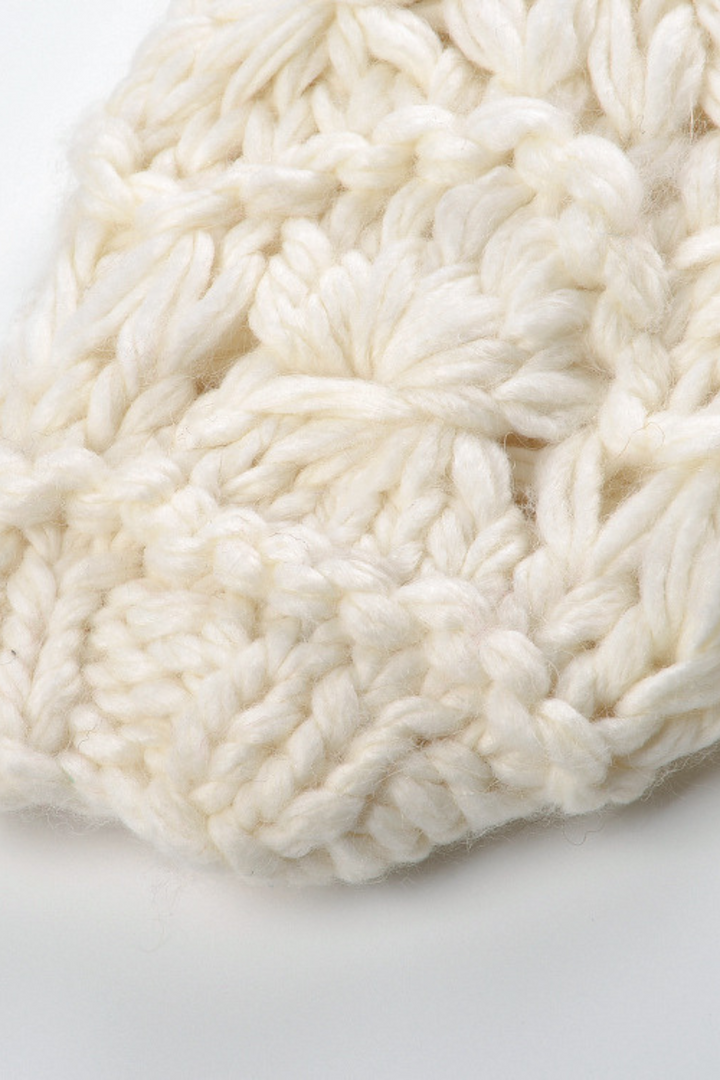 Ivory Cloud Soft Wool Round Neck Chunky Sweater Top