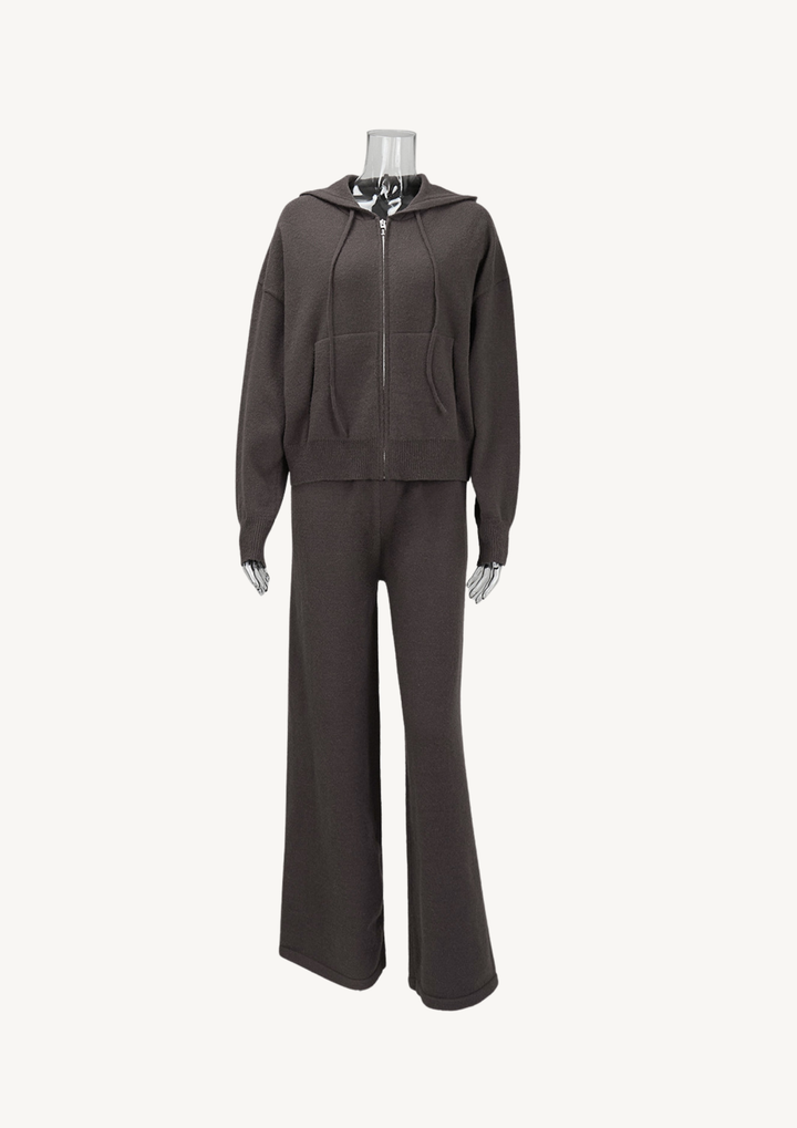 Mila Cozy Zip-Up Knit Set