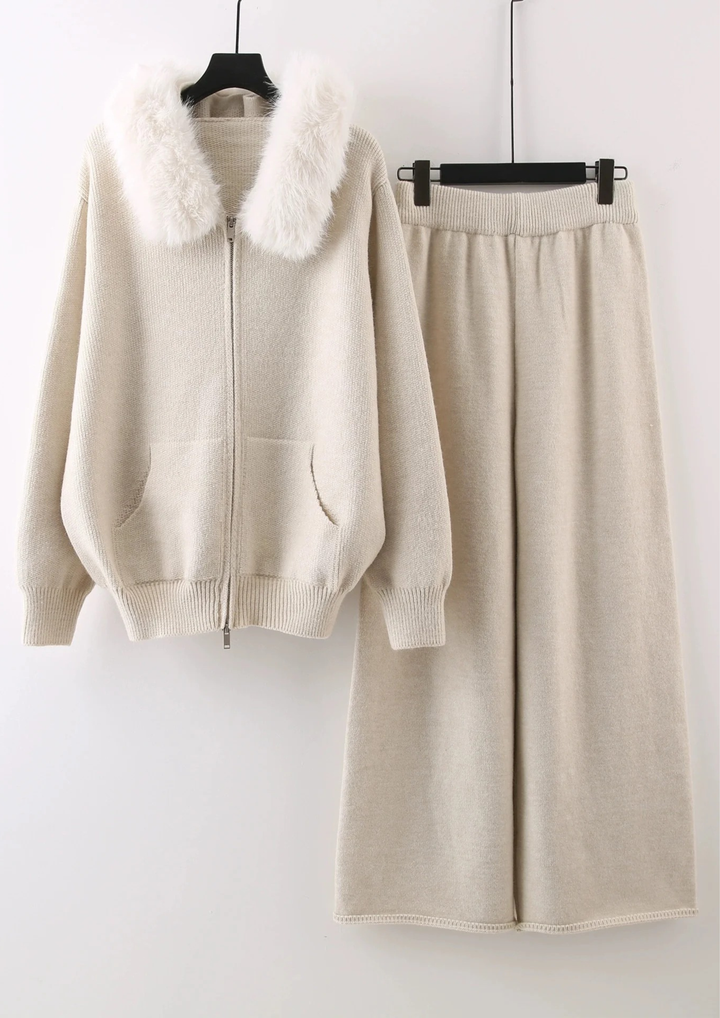 Comfy Lily Fur Trim Zip Hooded Knit Set