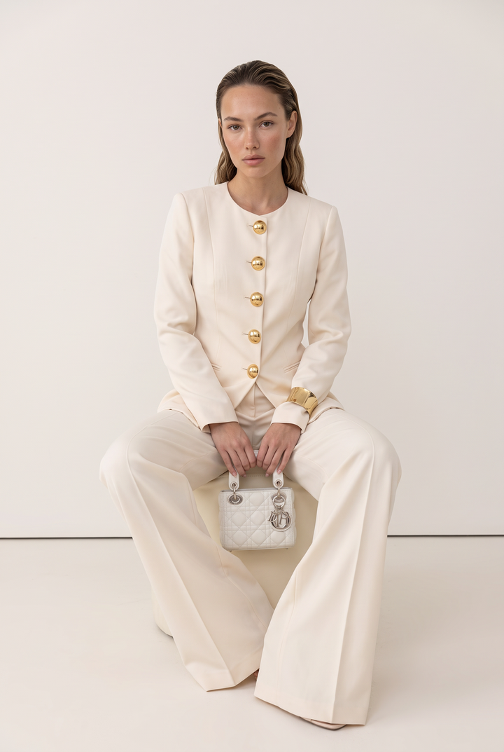 Aurelia Gold Button Set