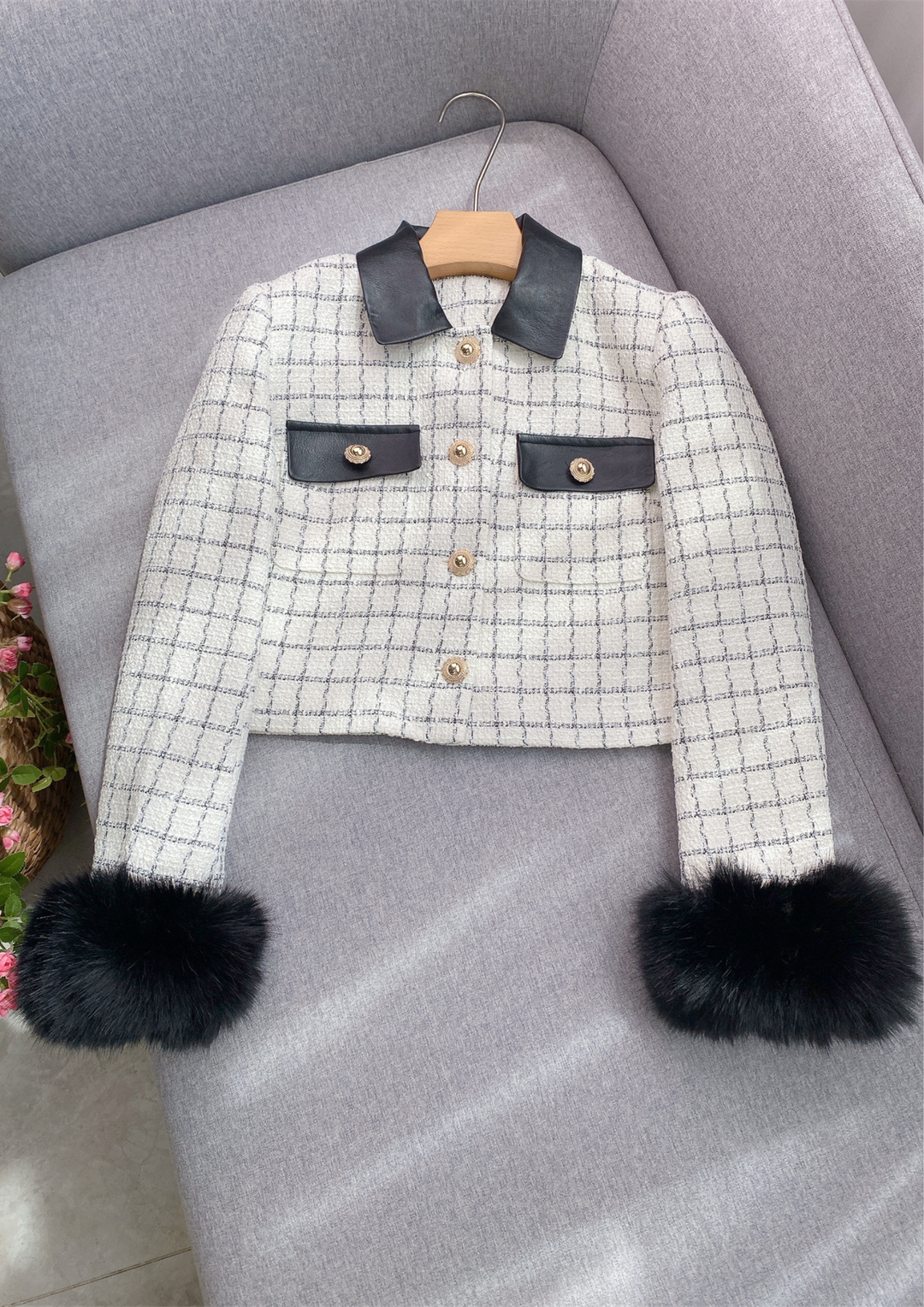 Noir Elegance  Chic Tweed Fur Trim Set