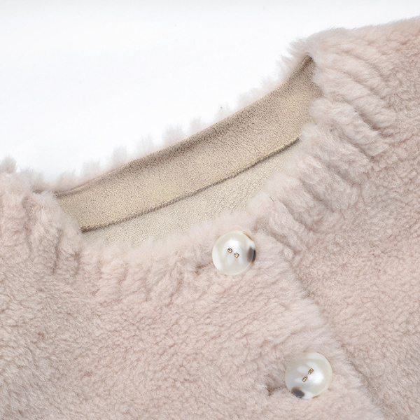 Cozy Lamb Wool Round Neck Jacket