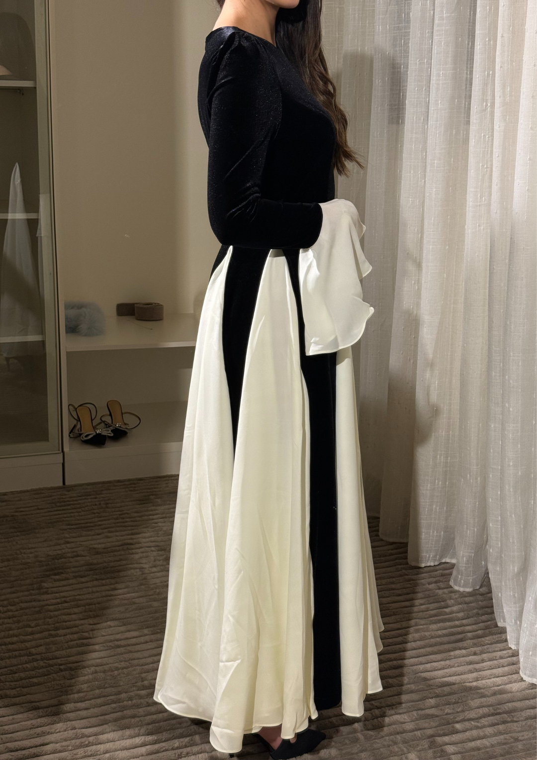 Flare Elegance in Monochrome Maxi Dress