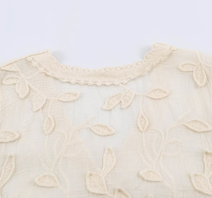 Isla Embroidered Lounge Set