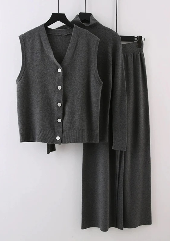 Comfy Layla Everyday Knit Trio Set