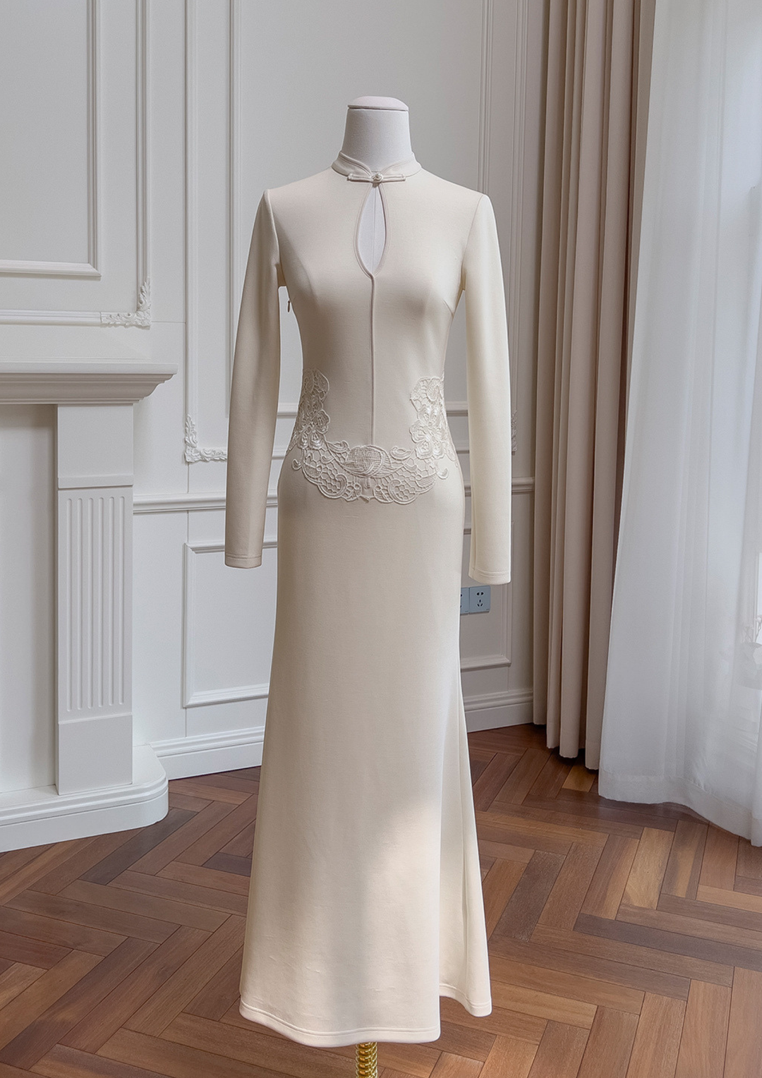 Champagne Pearl Lace Harmony Gown Set