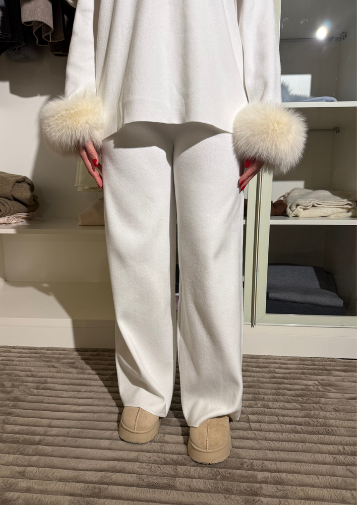 Velora Real Fox Fur Knit Lounge Set - Fur Cuff Edition