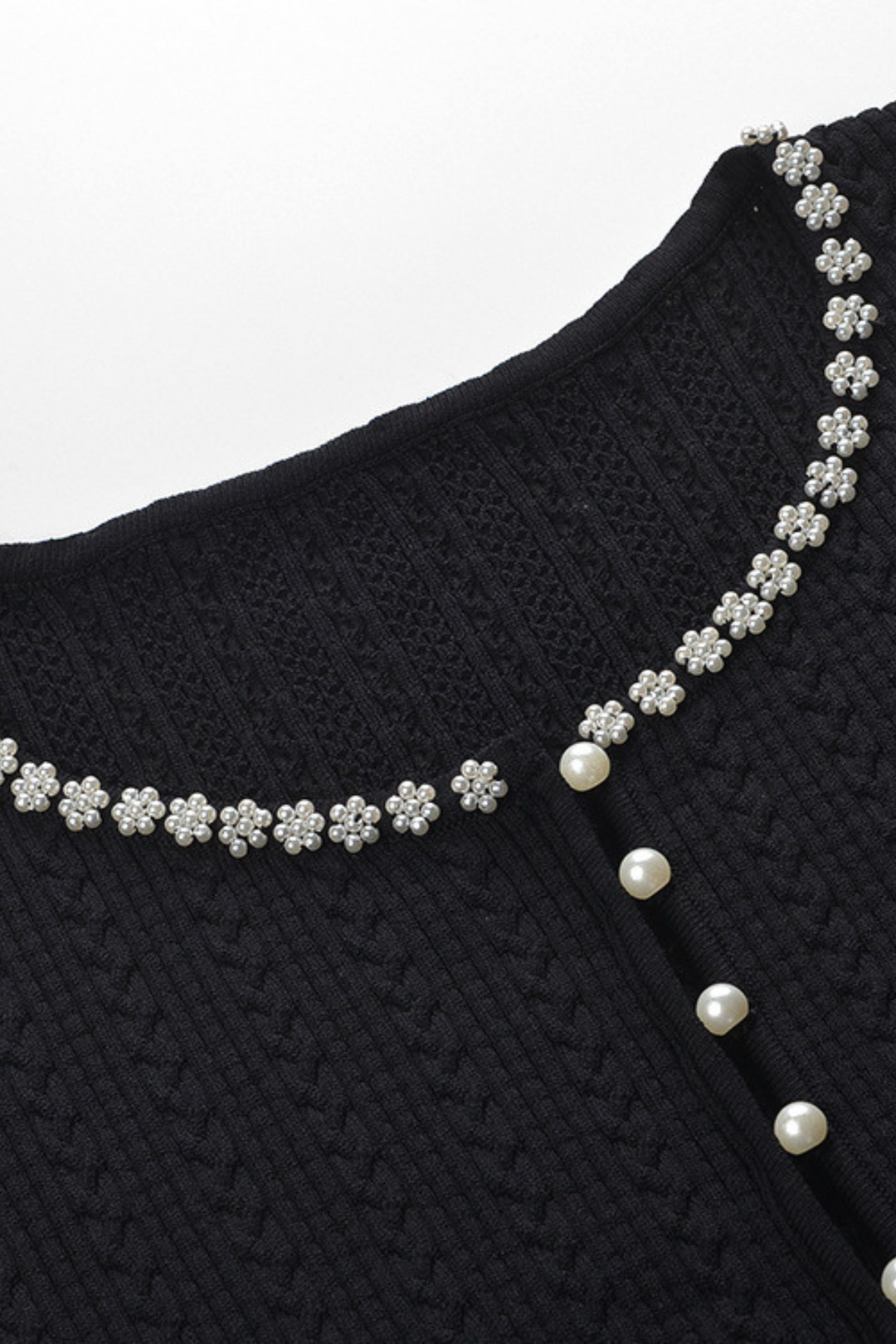 Pearl Luxe Trim Cropped Knit Cardigan Top