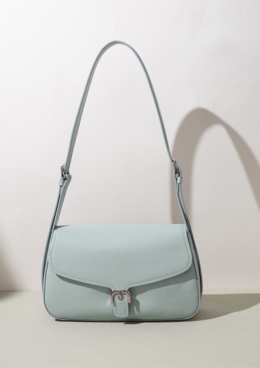 Grace Lock Shoulder Bag