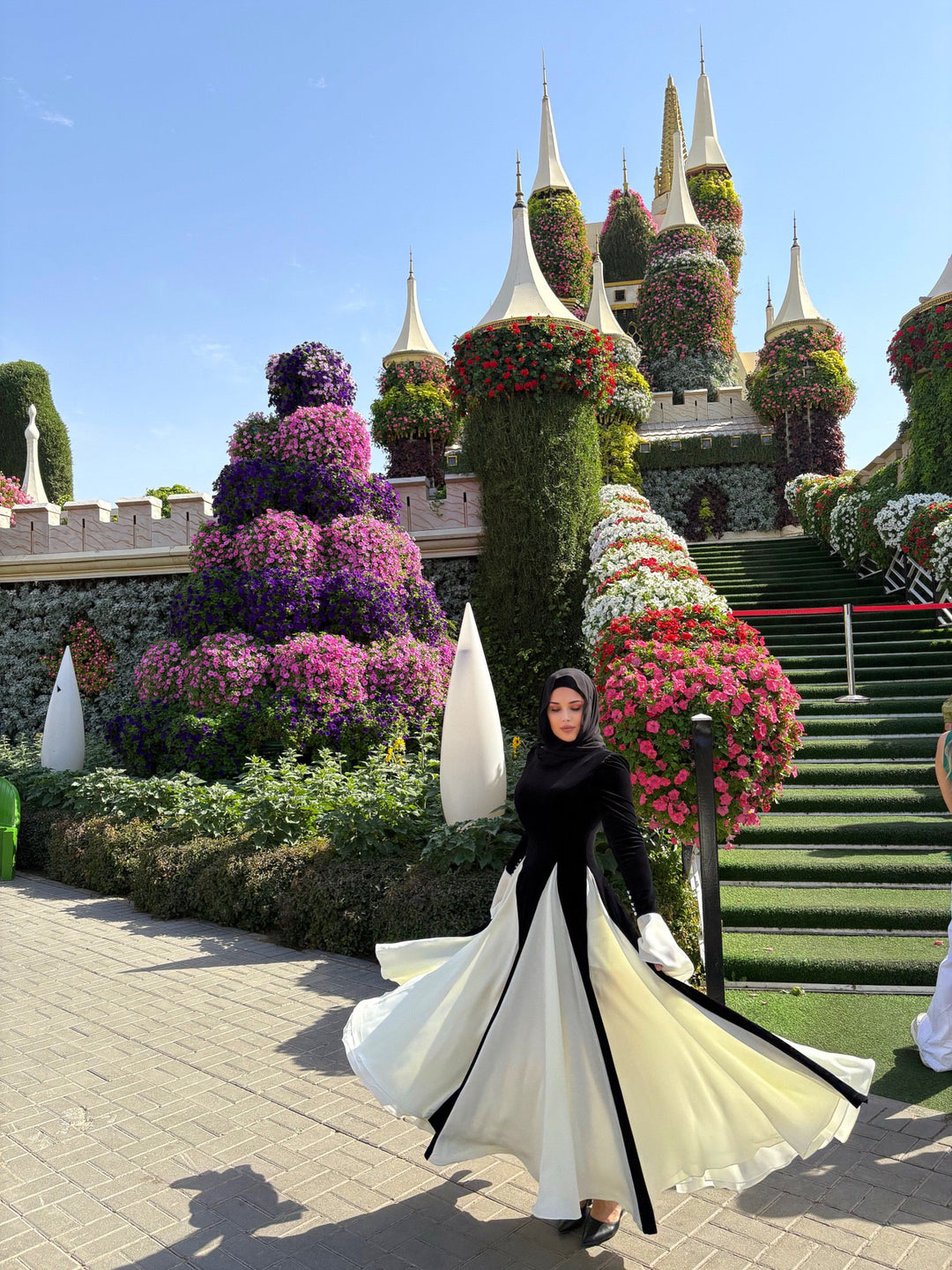 Flare Elegance in Monochrome Maxi Dress