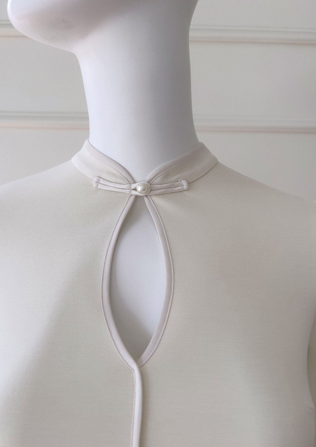 Champagne Pearl Lace Harmony Gown Set